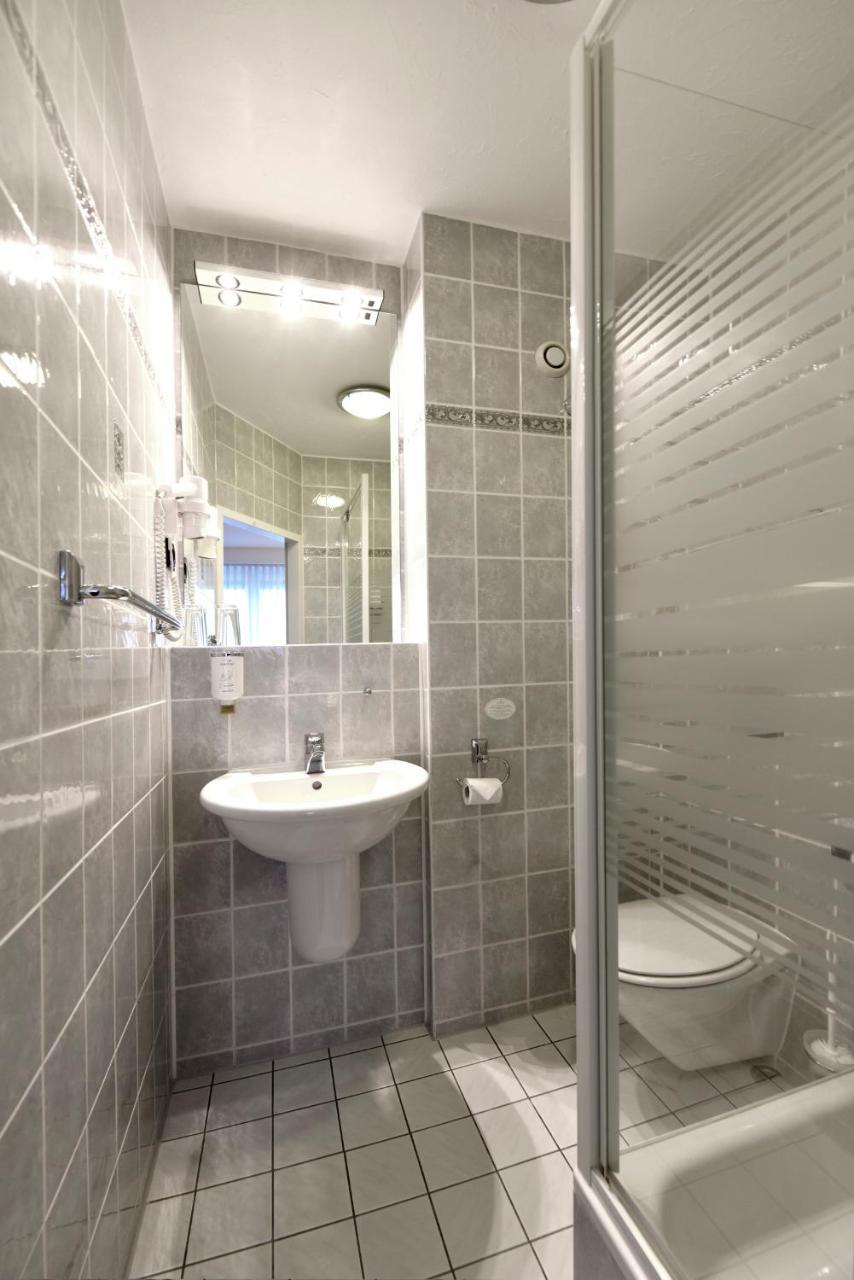 Lat Hotel & Apartmenthaus Berlin أيزِنهوتِنشتات المظهر الخارجي الصورة